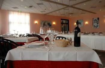 Hotel Cavallino Faenza Eksteriør billede